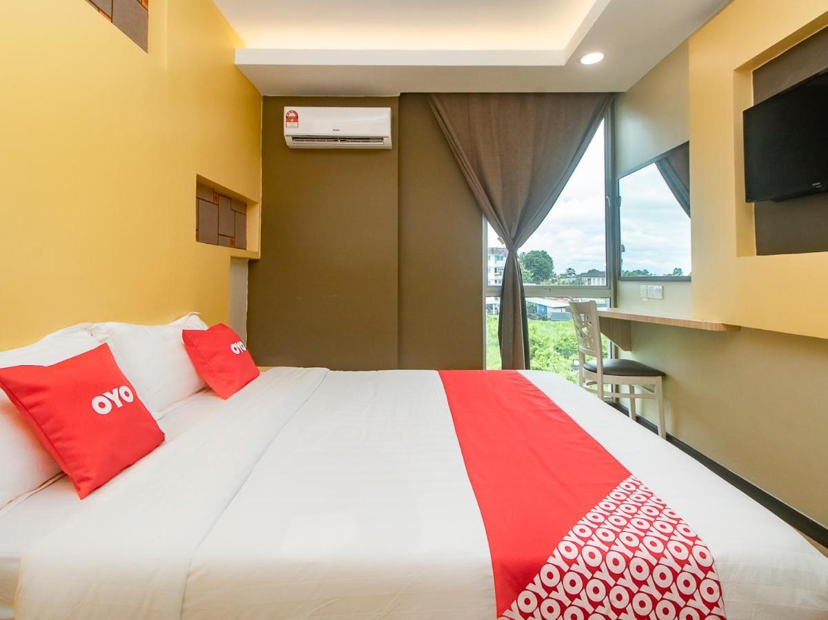 Oyo 90105 Towermas Hotel Sibu Esterno foto